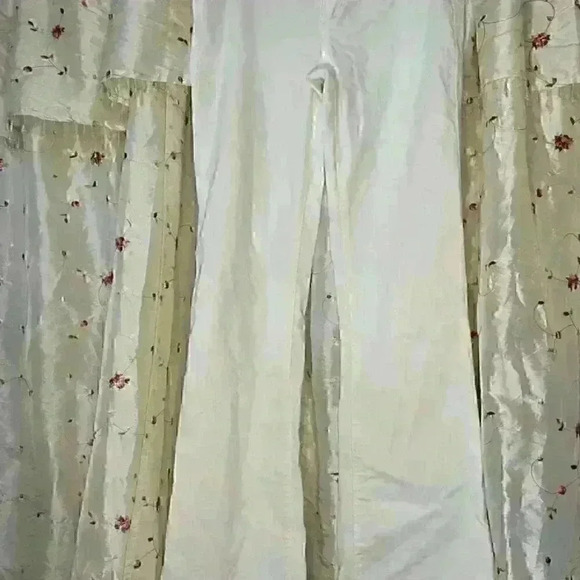 Vintage Guess Co. White Stretch Flare Pants‎ Size 26  Y2K Double Button - Picture 1 of 5